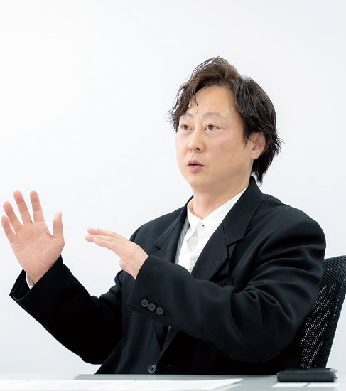 学校法人ロイヤル学園 理事長 斉藤真治氏