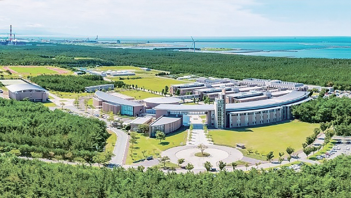 画像　秋田県立大学